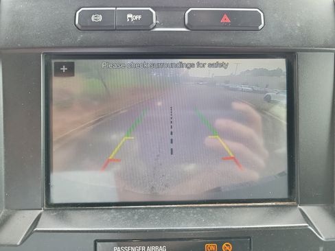 Used 2019 Ford F250 XLT w/ Snow Plow Prep Package AWD/4WD image 9