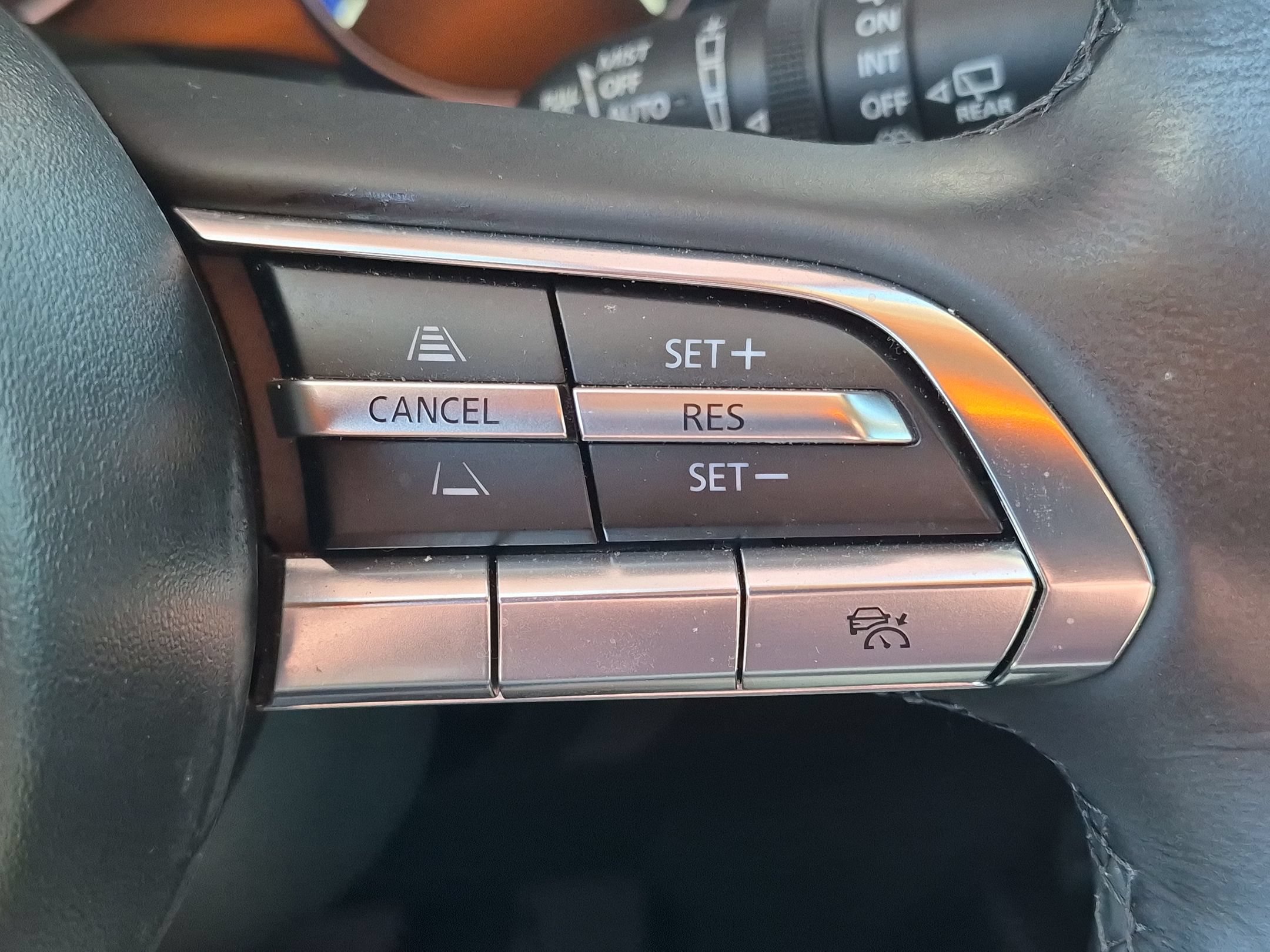 Used 2024 MAZDA CX-50 AWD 2.5 S w/ Preferred Package image 17