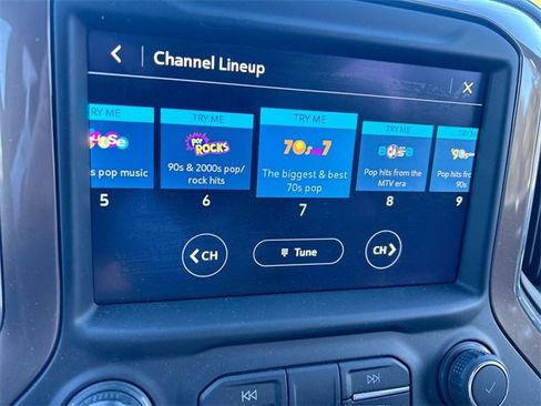 Used 2021 Chevrolet Silverado 2500 High Country w/ Z71 Off-Road Package image 17