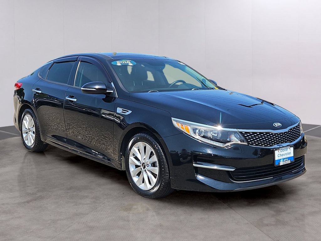 Used 2018 Kia Optima EX w/ Premium Package FWD image 3