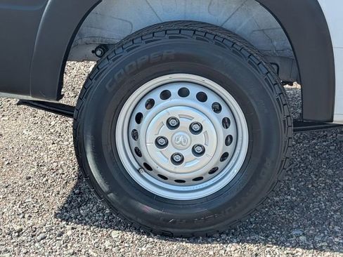 Used 2024 RAM ProMaster 2500 w/ Safety Group image 9