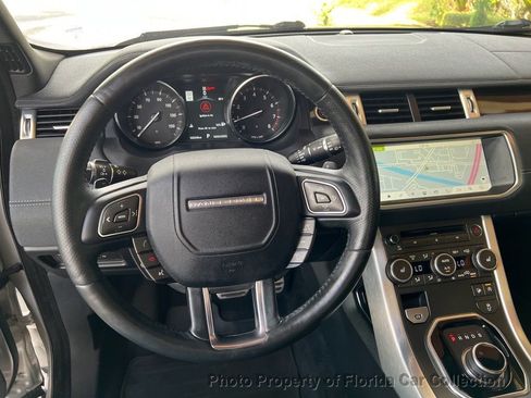 Used 2017 Land Rover Range Rover Evoque HSE Dynamic image 31