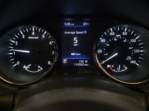 Used 2020 Nissan Rogue SV image 23