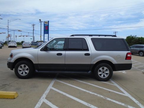 Used 2017 Ford Expedition EL XL w/ Equipment Group 101A RWD image 4