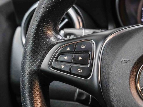 Used 2020 Mercedes-Benz GLA 250 image 22