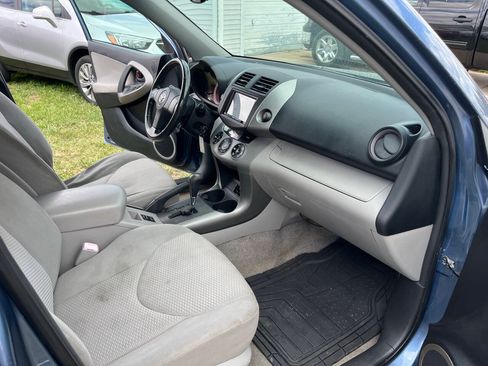 Used 2007 Toyota RAV4 Limited AWD/4WD image 23