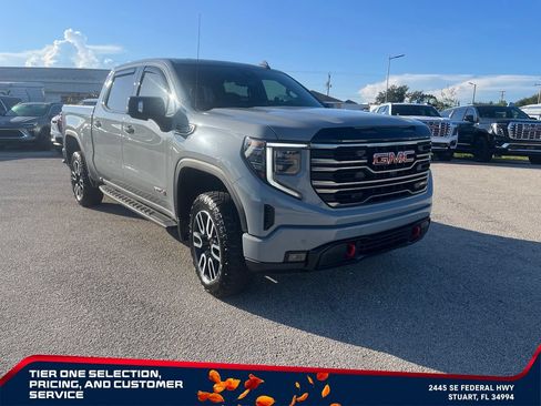 Certified 2025 GMC Sierra 1500 AT4 w/ AT4 Premium Package AWD/4WD image 3