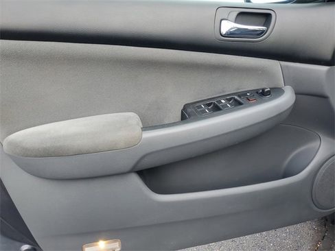 Used 2007 Honda Accord LX image 10