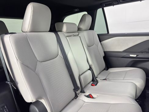 Used 2025 Lexus TX 350 AWD w/ Technology Package image 40