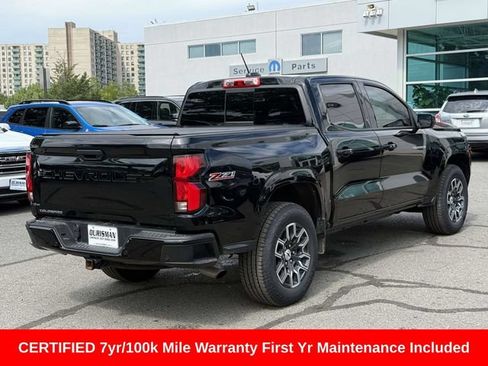 Used 2023 Chevrolet Colorado Z71 w/ Z71 Convenience Package 2 AWD/4WD image 3