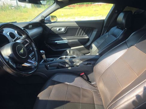 Used 2021 Ford Mustang GT Premium w/ Ford Safe & Smart Package RWD image 5