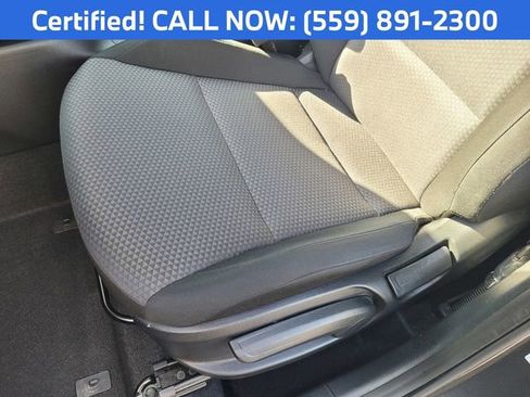 Certified 2025 Kia Soul LX w/ LX Technology Package FWD image 10