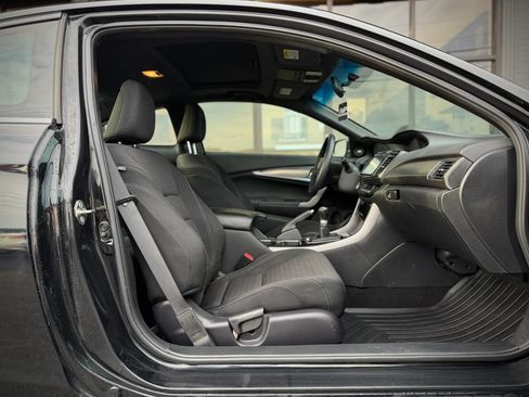 Used 2016 Honda Accord EX image 13