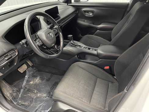 Used 2023 Honda HR-V Sport image 15