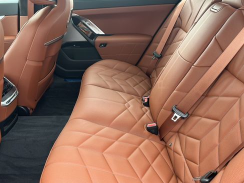 New 2025 BMW 760i xDrive i xDrive w/ Executive Package image 15