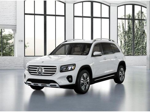 Certified 2025 Mercedes-Benz GLB 250 image 39