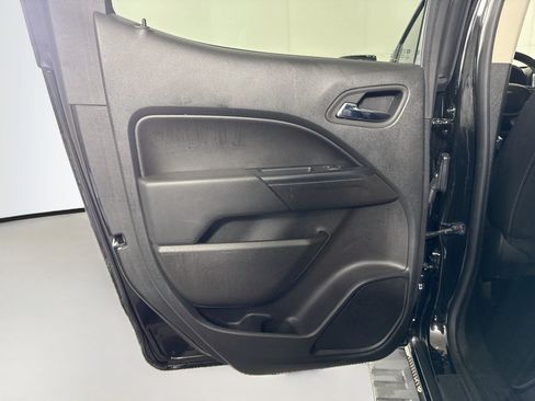 Used 2022 Chevrolet Colorado LT w/ LT Convenience Package RWD image 25