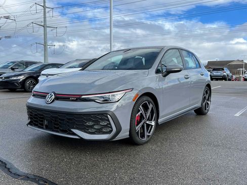 New 2026 Volkswagen GTI SE image 1