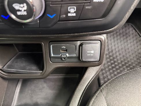 Used 2022 Jeep Renegade Sport w/ Sport Appearance Group image 20