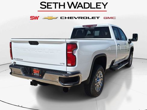 New 2026 Chevrolet Silverado 3500 LTZ w/ LTZ Premium Package AWD/4WD image 7
