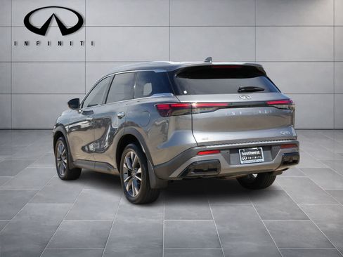 Certified 2023 INFINITI QX60 Luxe w/ Cargo Package AWD/4WD image 5