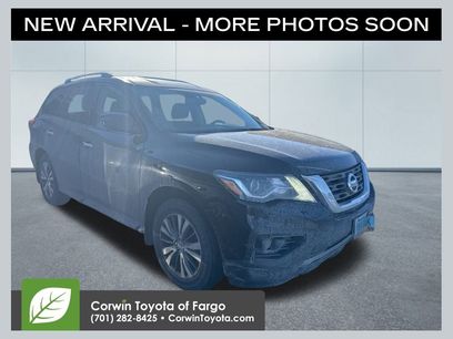 Used 2017 Nissan Pathfinder SL w/ Trailer Tow Package