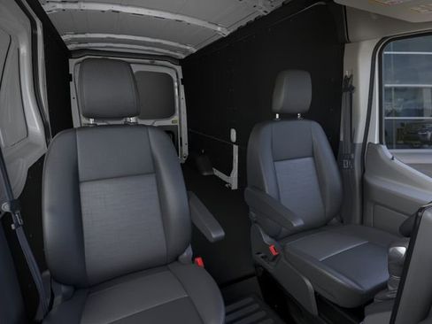 New 2026 Ford Transit 250 148 Medium Roof RWD image 10