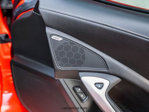 Used 2019 Chevrolet Corvette Stingray Coupe w/ Carbon Flash Badge Package image 70