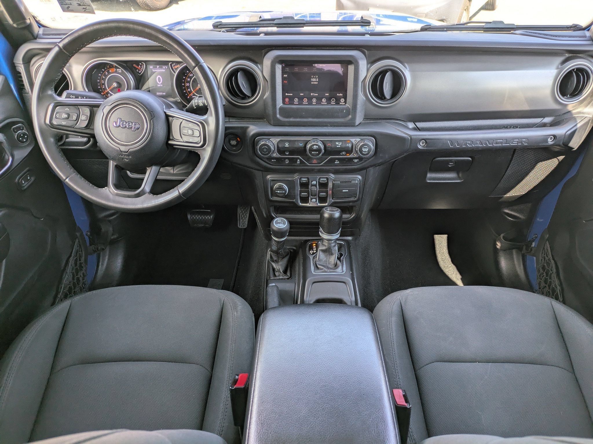 Used 2023 Jeep Wrangler Unlimited Sport AWD/4WD image 16