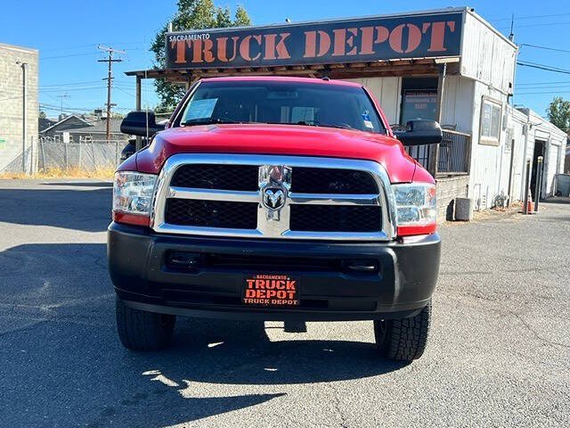Used 2015 RAM 2500 Tradesman w/ Chrome Appearance Group AWD/4WD image 3