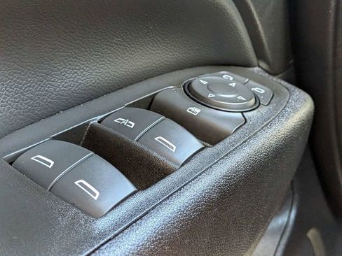 Used 2022 Chevrolet Equinox LT AWD/4WD image 26