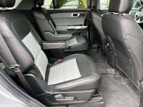 Certified 2024 Ford Explorer XLT w/ Equipment Group 202A AWD/4WD image 23