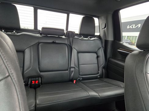 Used 2022 Chevrolet Silverado 1500 LT w/ Safety Package image 14