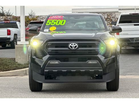 New 2026 Toyota Tacoma SR5 AWD/4WD image 9