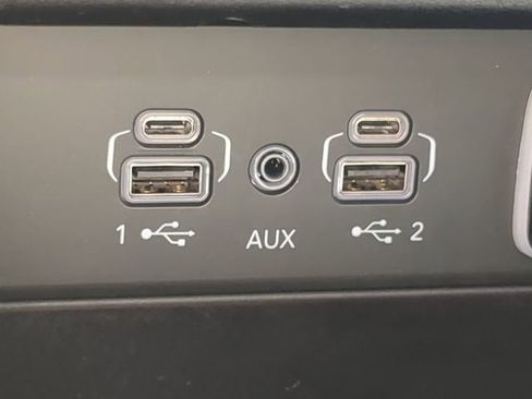 Certified 2023 Jeep Grand Cherokee Summit image 26