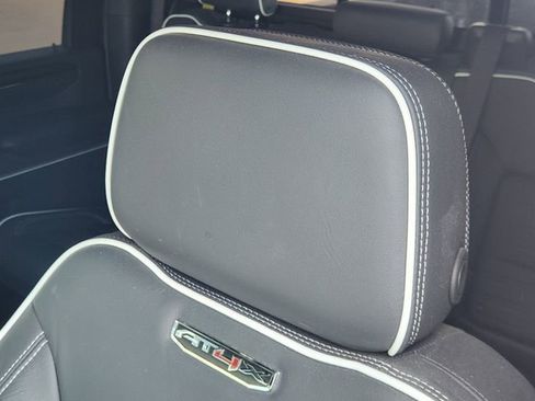 Certified 2025 GMC Sierra 2500 AT4X image 24