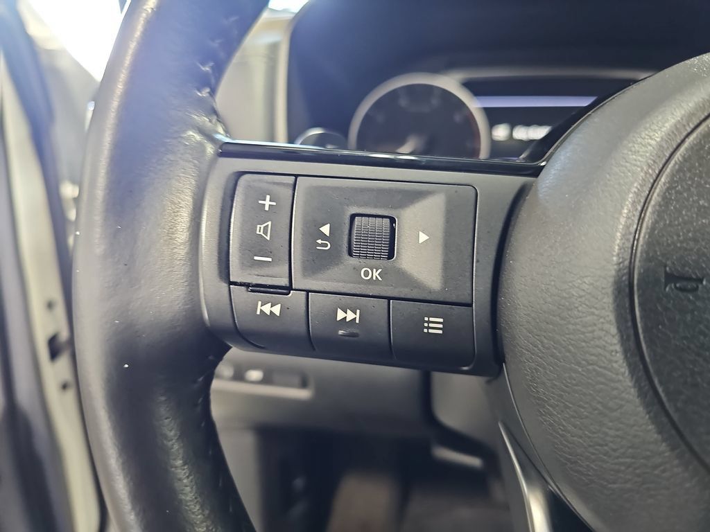 Certified 2023 Nissan Rogue SL AWD/4WD image 17