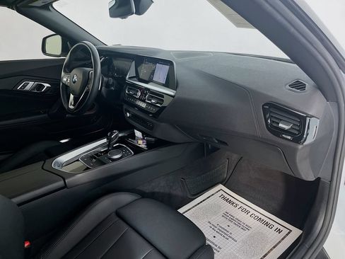 Used 2020 BMW Z4 sDrive30i w/ Premium Package RWD image 31