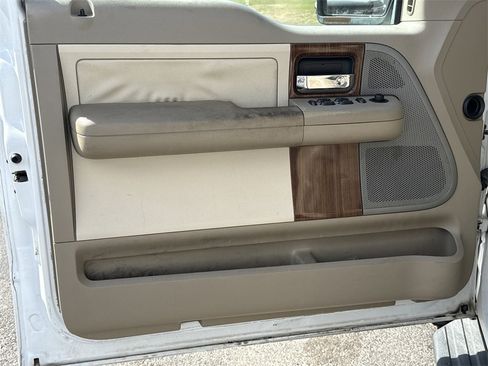 Used 2004 Ford F150 XL image 10