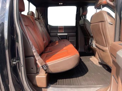 Used 2018 Ford F150 King Ranch w/ Equipment Group 601A Luxury AWD/4WD image 20