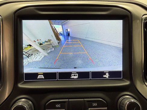 Used 2022 Chevrolet Silverado 1500 LTZ image 17