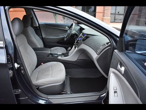 Used 2013 Hyundai Sonata GLS image 30