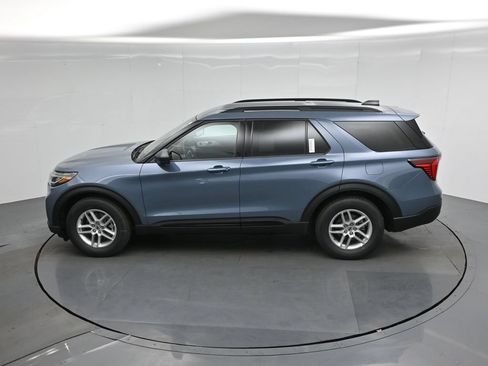 New 2026 Ford Explorer Active RWD image 41