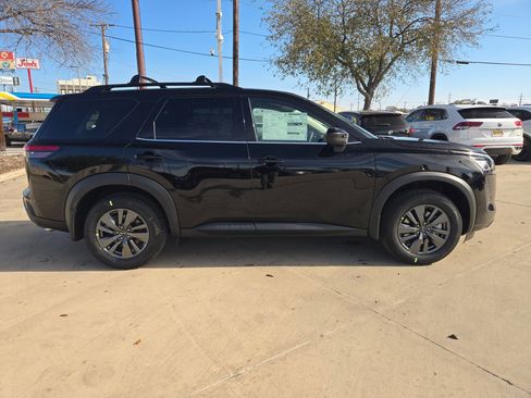 New 2026 Nissan Pathfinder SV FWD image 2