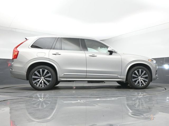 Used 2024 Volvo XC90 B6 Plus w/ Protection Package Premier AWD/4WD image 17