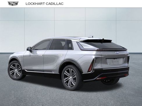 New 2025 Cadillac Lyriq Luxury image 3