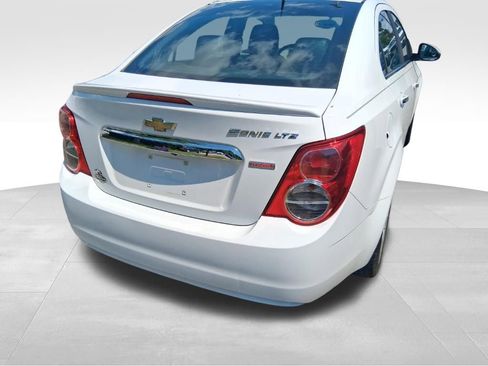 Used 2014 Chevrolet Sonic LTZ FWD image 8