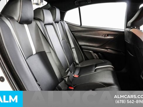 Used 2025 Toyota Camry SE image 20