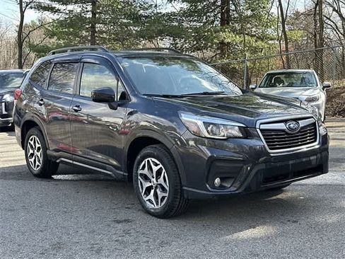 Used 2019 Subaru Forester Premium image 21