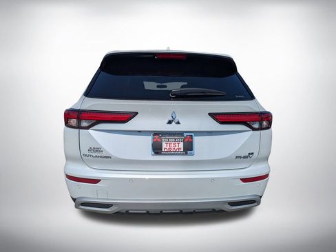 New 2025 Mitsubishi Outlander SE AWD/4WD image 4